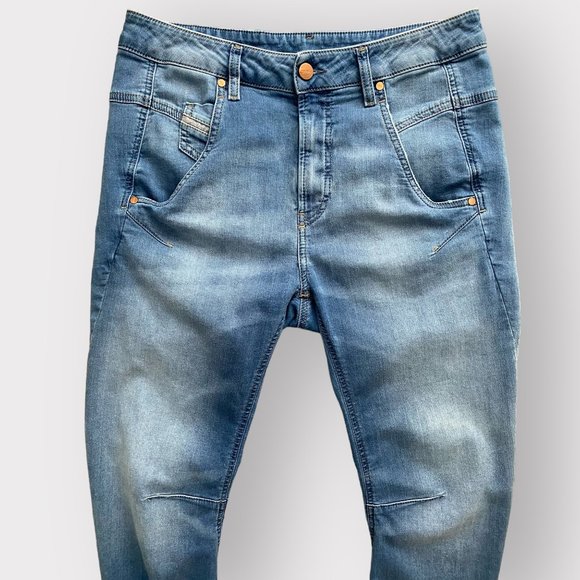 Diesel Fayza-Ne boyfriend jogg jeans size 27 - Picture 2 of 11